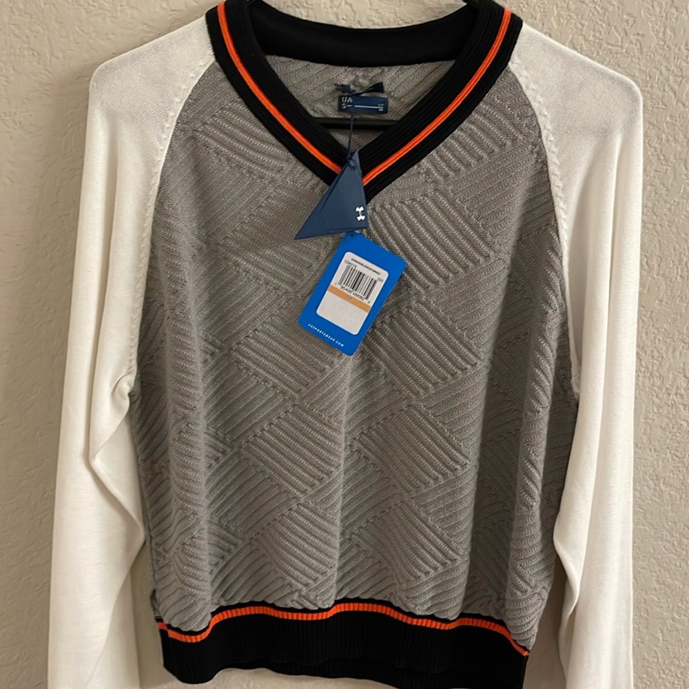 Under Armour L/S V-neck Sweater